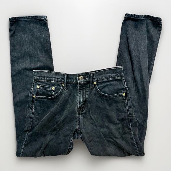 Levi’s Women’s Black Denim Jeans Size 30x28 Slim Straight Leg Classic Fit - Picture 1 of 7